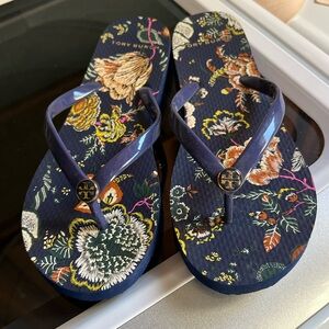 Tori Burch flip flop